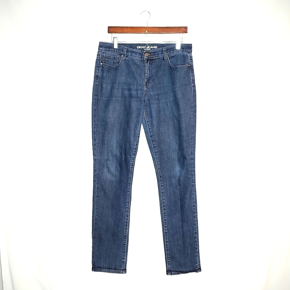 DKNY Soho Skinny jeans. Blue size 06